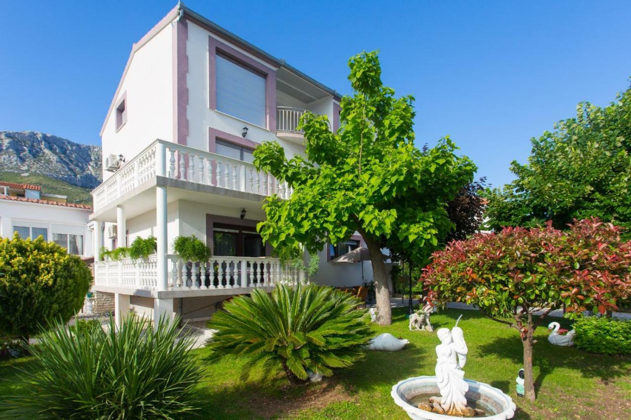 Apartmani Luis Kaštela 外观 照片
